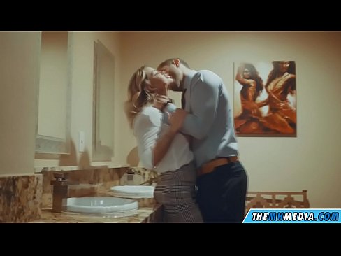 ❤️ When a busty blonde seduces you in a public restroom ❤❌ Quality sex at en-us.xinwen1288.top ❤
